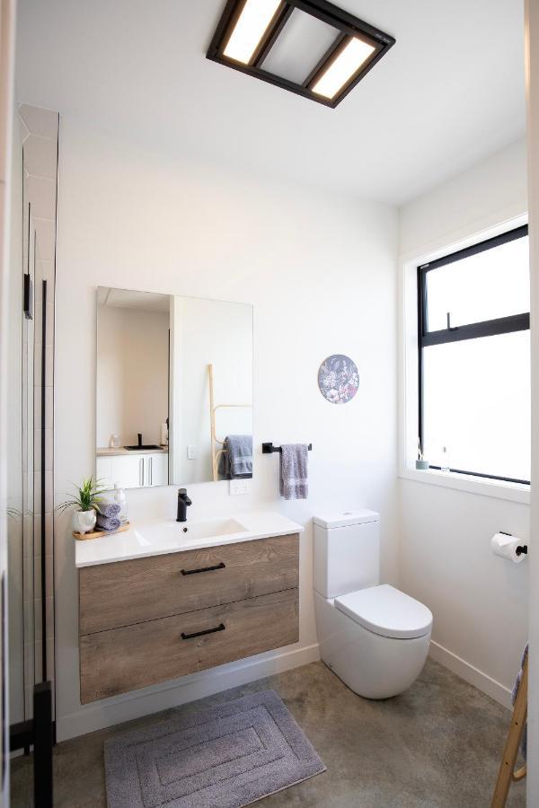 Views Over Tasman, New Luxury Boutique Studio Overlooking The Tasman Sea Greymouth Exterior foto